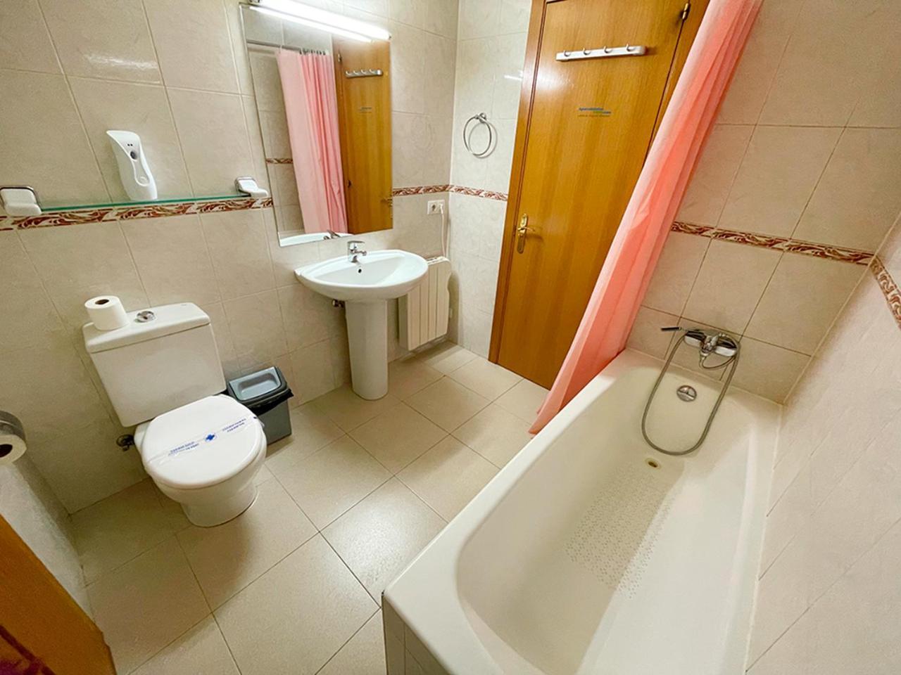 Apartamentos Pantebre 3000 Pas De La Casa Exterior foto